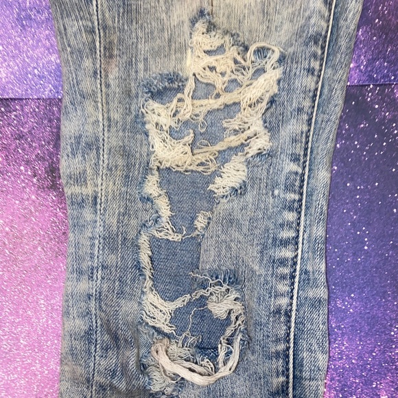 Ripped jeans - Picture 5 of 5